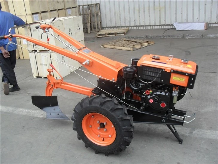 12HP WALKING TRACTOR WITH R195N Engine
