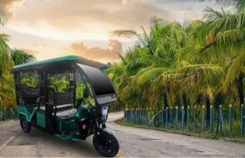 Electric Auto Rickshaw in Bangladesh Tricycle For Passengers